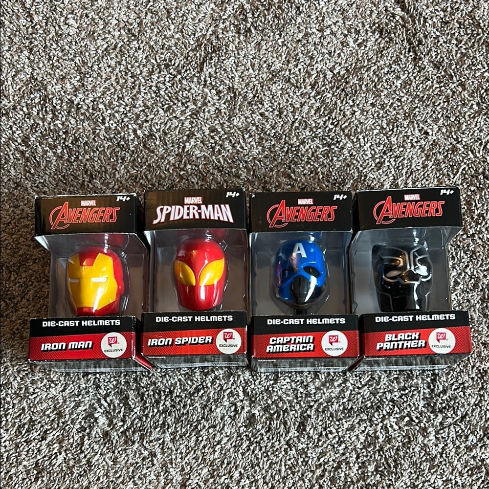 Marvel Avengers Die-Cast Helmets Set